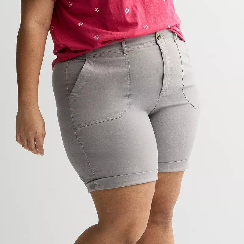 Mid-Rise Bermuda Shorts (Plus)